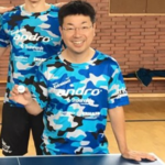 板垣孝司のジュニア。横回転サーブをバックでレシーブ